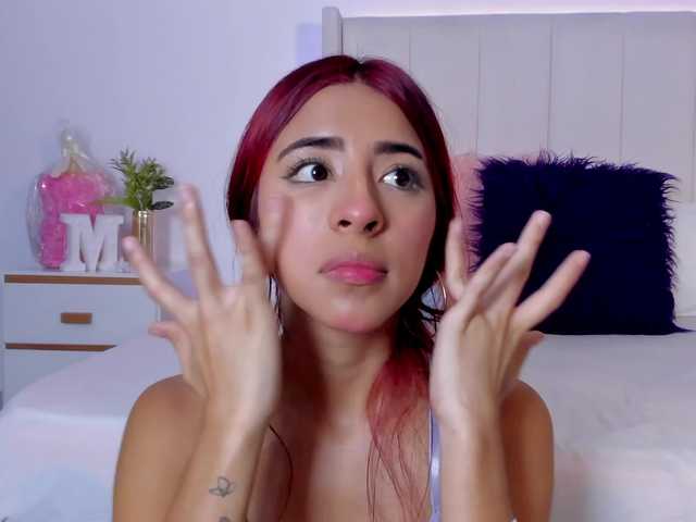 Miranda-Rogers's BongaCams show and profile