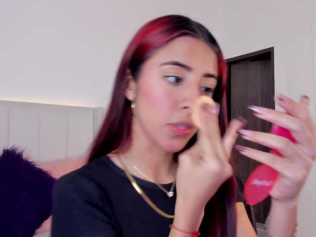 Miranda-Rogers's BongaCams show and profile