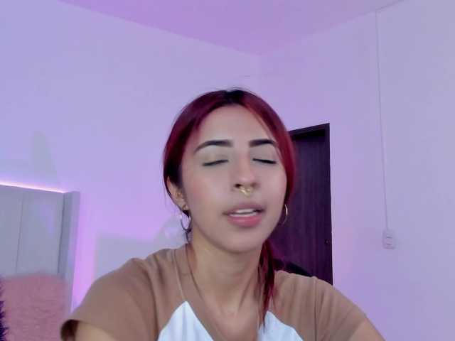 Miranda-Rogers's BongaCams show and profile