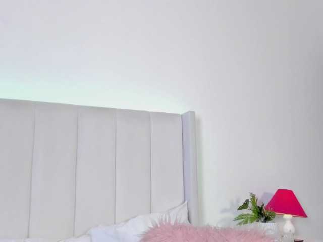 Miranda-Rogers's BongaCams show and profile