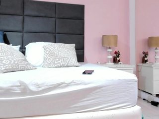 SophiaQueens Porn Show