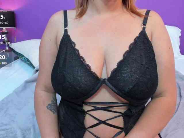 SophiaQueens Live Webcam on BongaCams