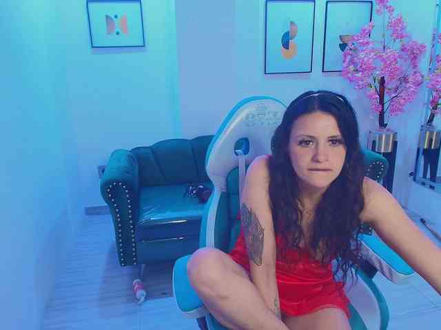Arianna-sweeet webcam