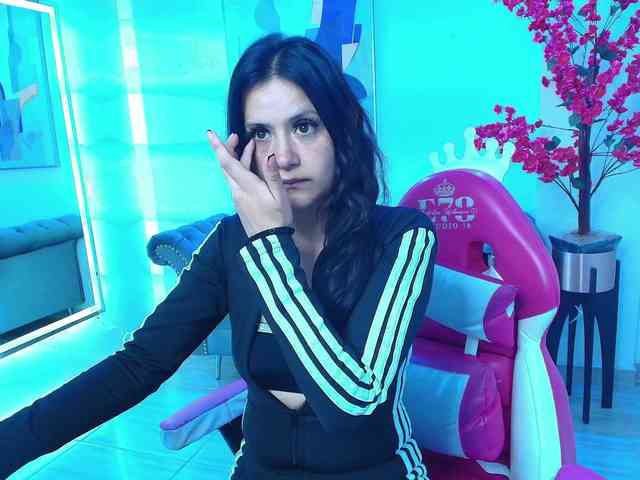 Arianna-sweeet webcam