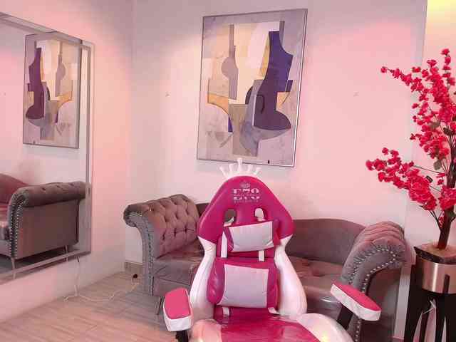Arianna-sweeet webcam