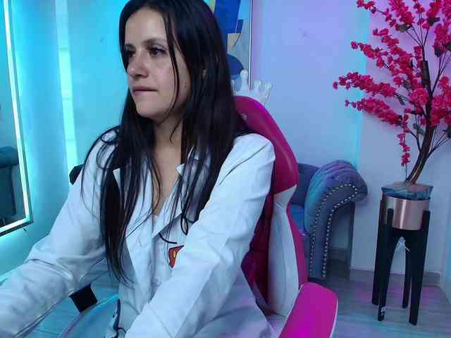 Arianna-sweeet webcam