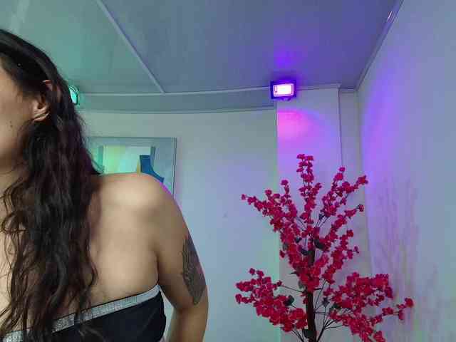 Arianna-sweeet webcam