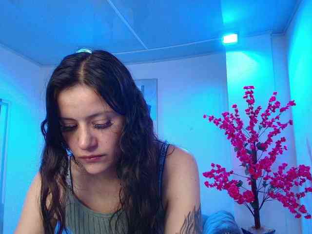 Arianna-sweeet webcam