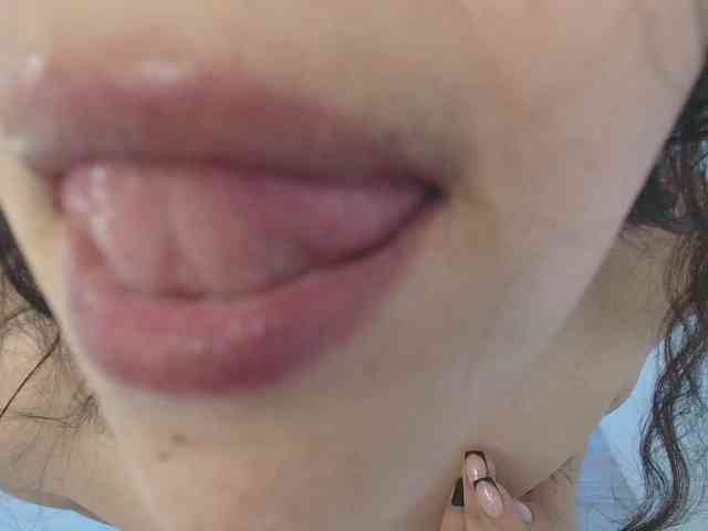 Arianna-sweeet webcam
