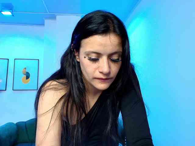 Arianna-sweeet webcam