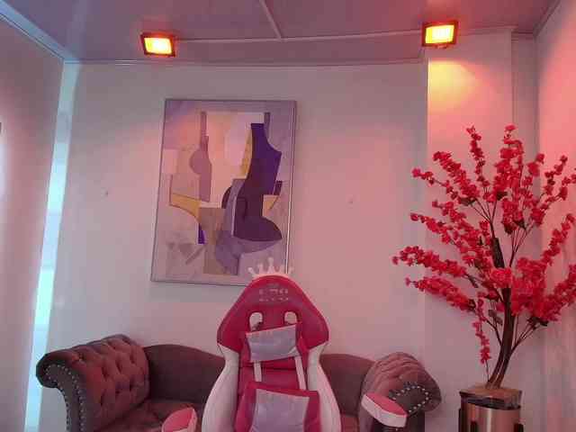Arianna-sweeet webcam