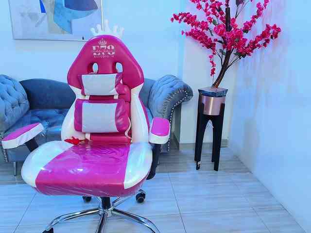 Arianna-sweeet webcam