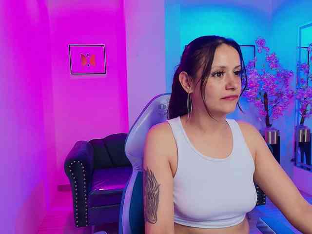 Arianna-sweeet webcam