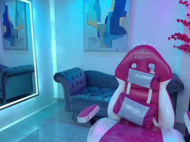 Arianna-sweeet webcam