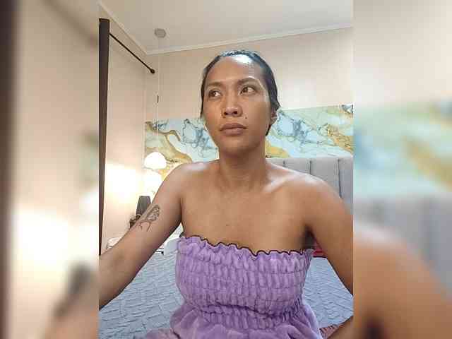 jannalim Live Webcam on BongaCams