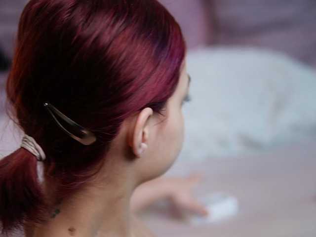 MaiaMini's BongaCams show and profile