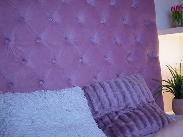 MaiaMini's BongaCams show and profile