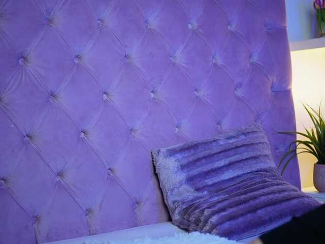 MaiaMini's BongaCams show and profile