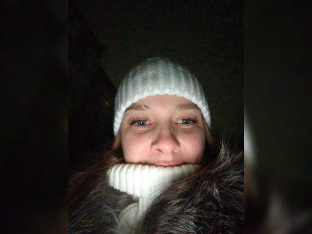 ZayKAMIla's BongaCams show and profile