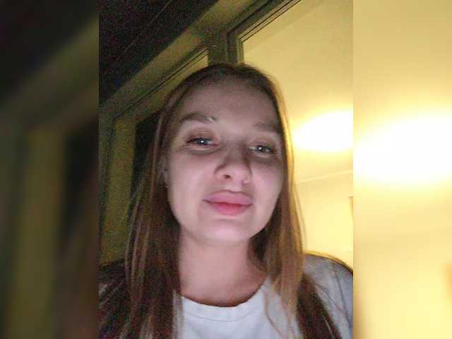 ZayKAMIla's BongaCams show and profile