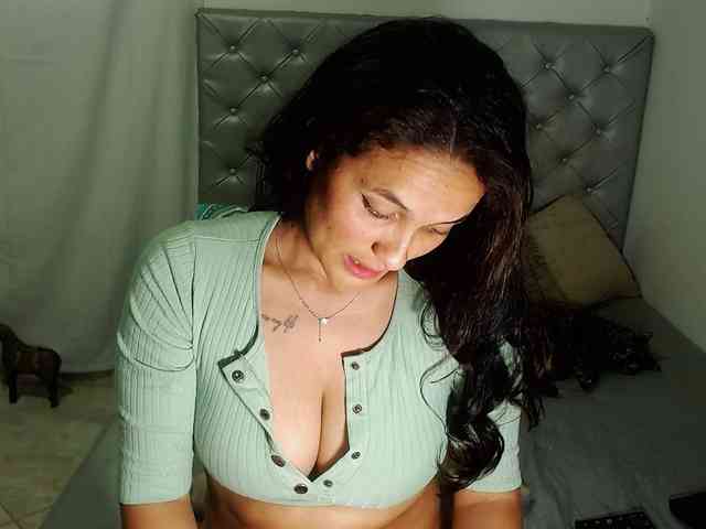 hannamartinez webcam