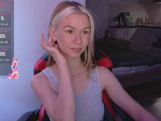 GorgeousKitten webcam