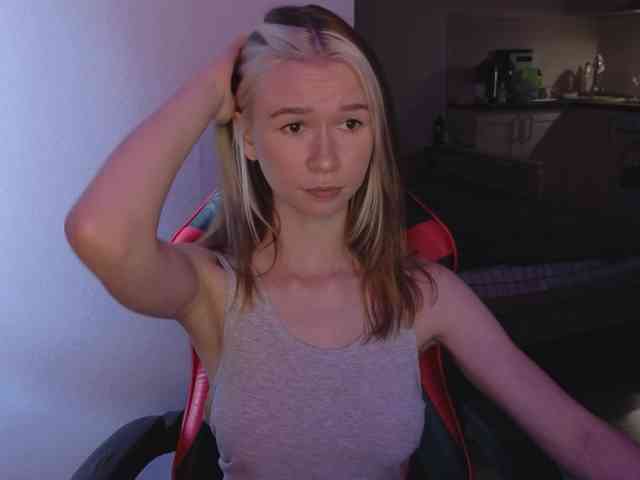 GorgeousKitten webcam