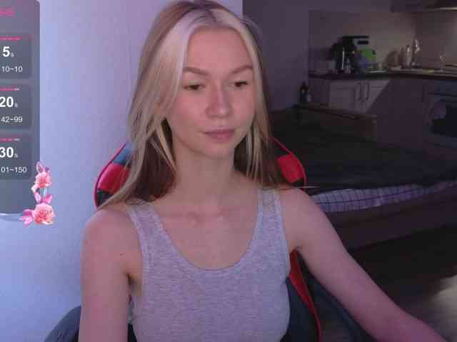 GorgeousKitten webcam