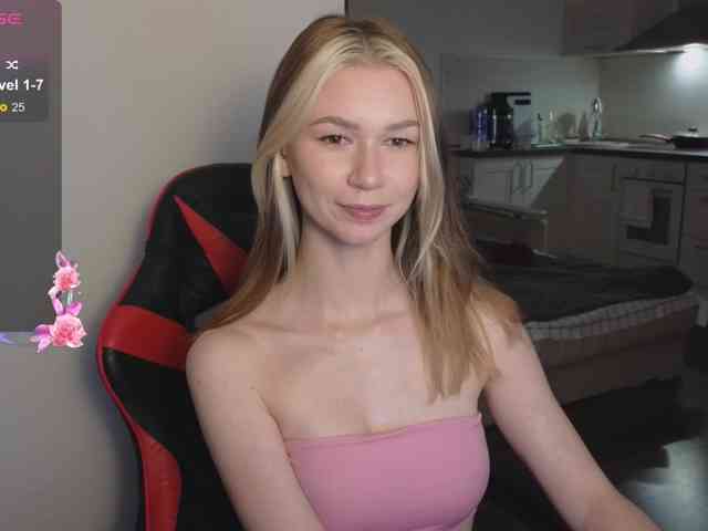GorgeousKitten webcam