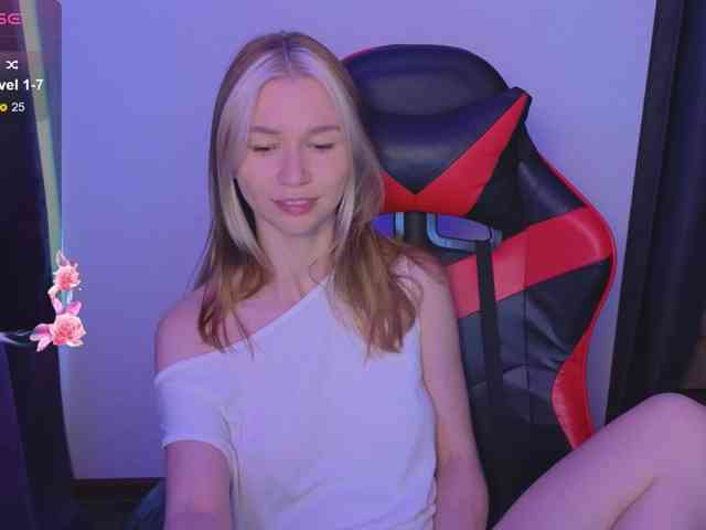 GorgeousKitten webcam
