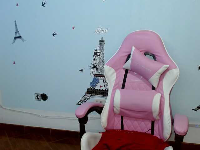 nanis-milf's BongaCams show and profile