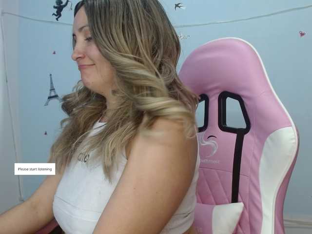 nanis-milf live cam profile