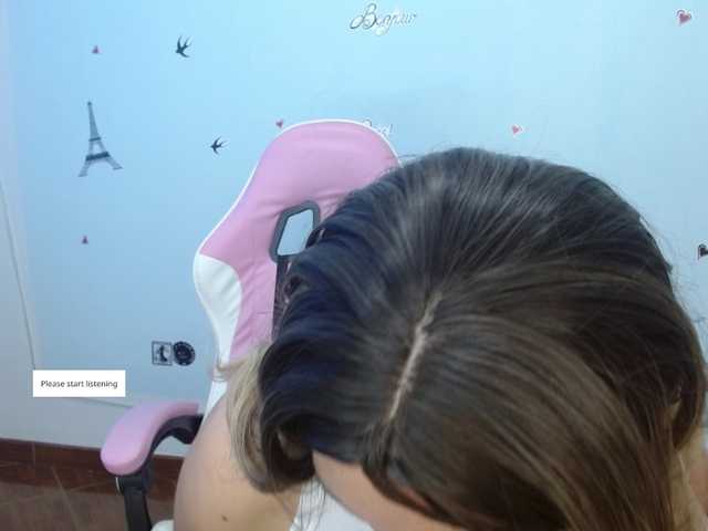 nanis-milf live cam profile