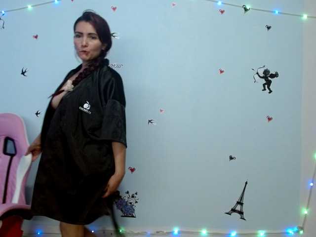 nanis-milf's BongaCams show and profile