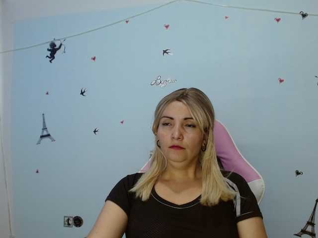 nanis-milf's BongaCams show and profile