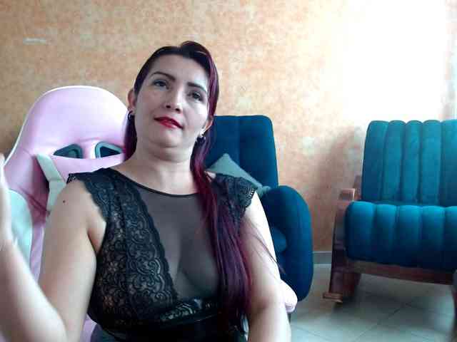 nanis-milf webcam