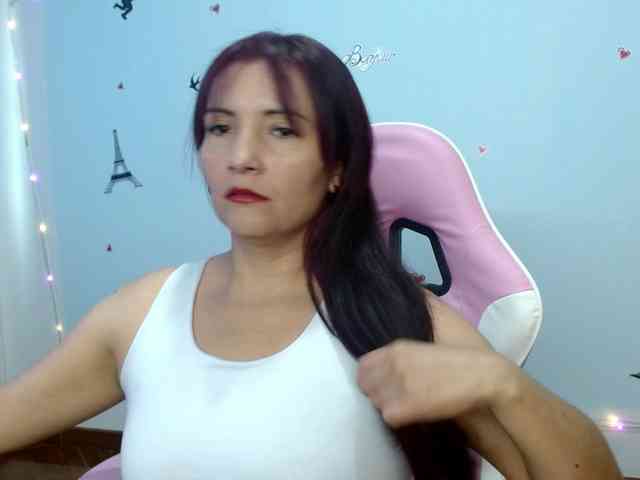 nanis-milf webcam