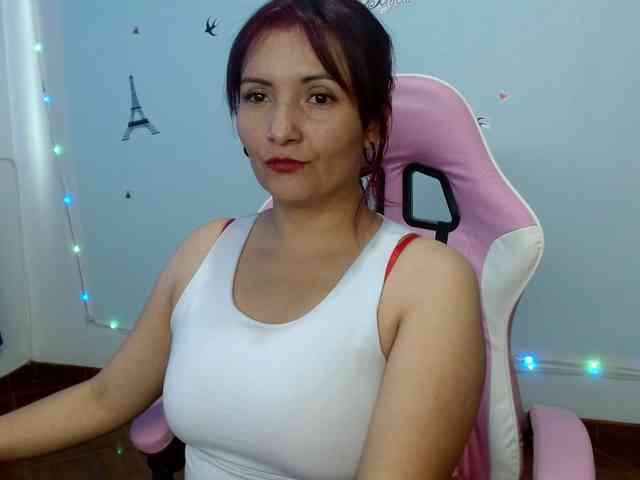 nanis-milf webcam