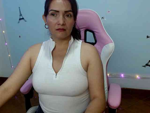 nanis-milf webcam