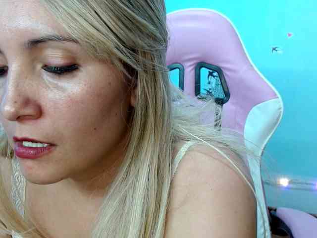nanis-milf webcam