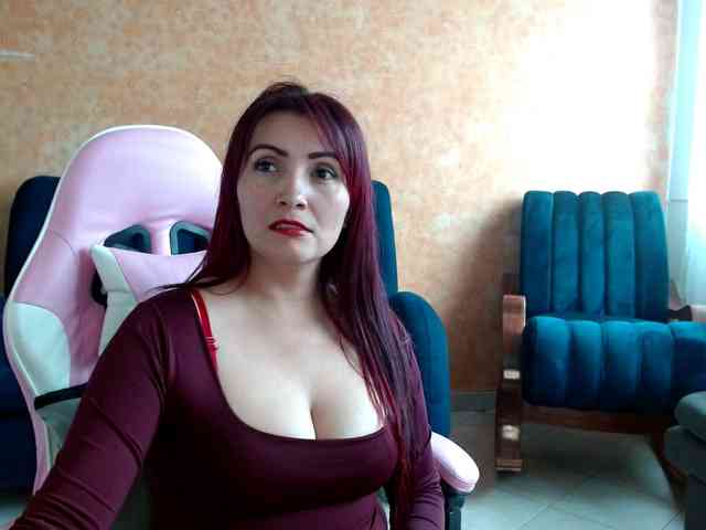 nanis-milf webcam