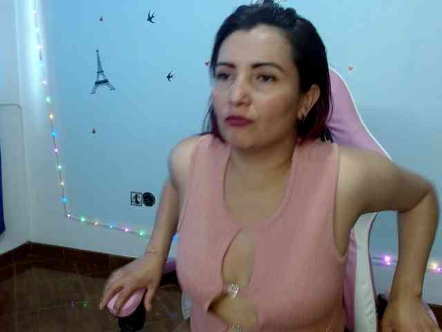 nanis-milf webcam