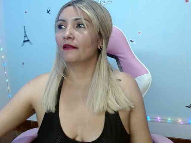 nanis-milf webcam