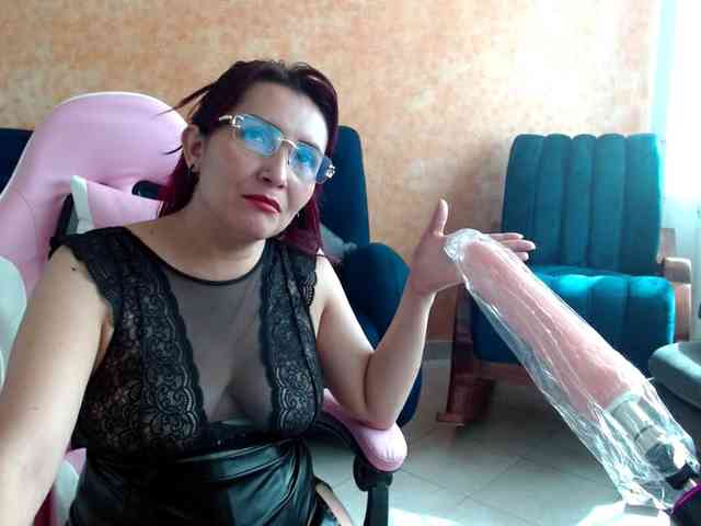 nanis-milf webcam