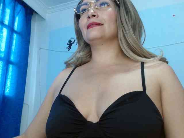 nanis-milf webcam