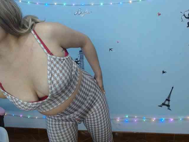 nanis-milf webcam