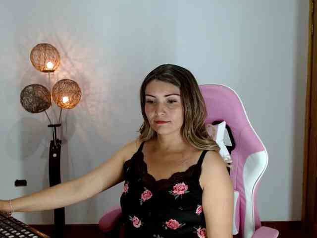 nanis-milf webcam