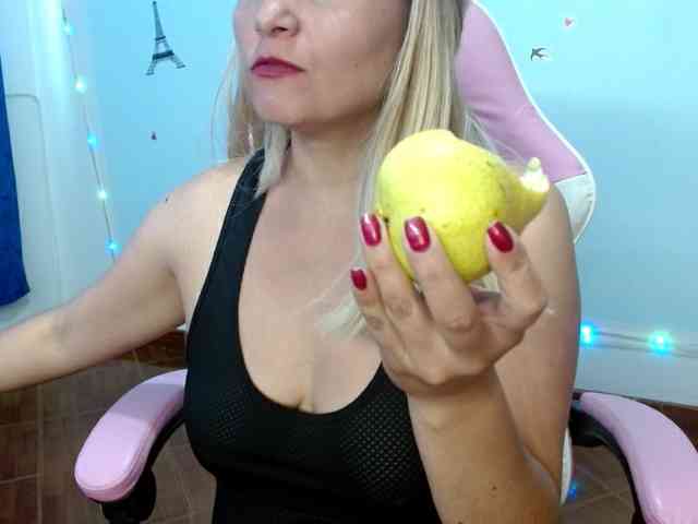 nanis-milf webcam
