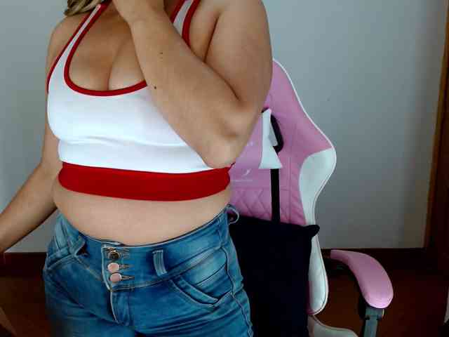 nanis-milf webcam