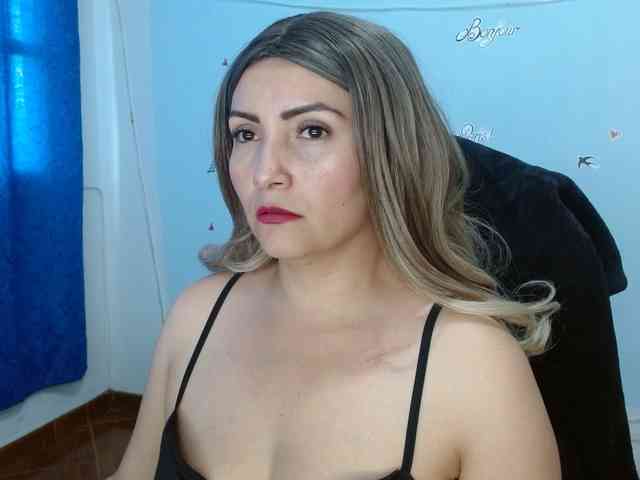 nanis-milf webcam